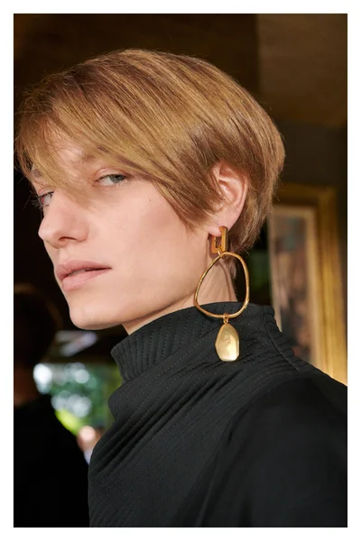 Look 5